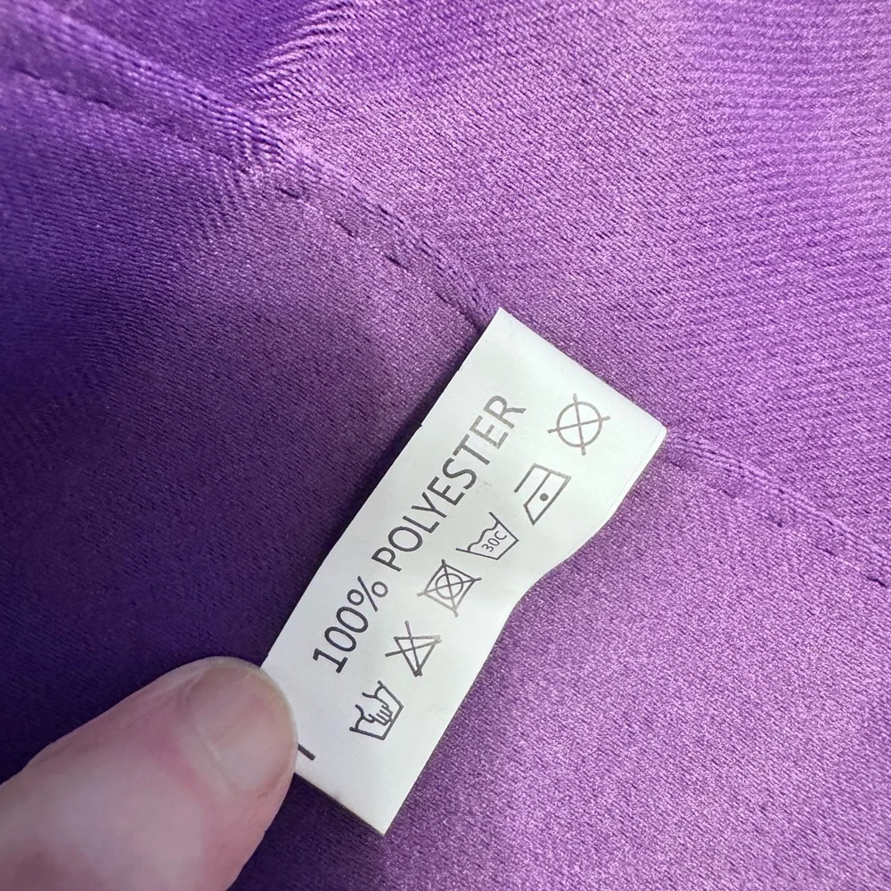 Set of Purple Curtains includes 2‎ Panels.